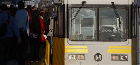 People Have Now Found LAs Ranu Mondal, A Homeless Woman Who Sings Opera ...
