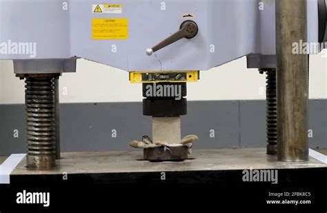 Concrete Lab Testing 的图像结果
