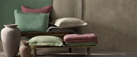 Good Earth – Stylish Sustainable Luxury Retail | Goodearth.in