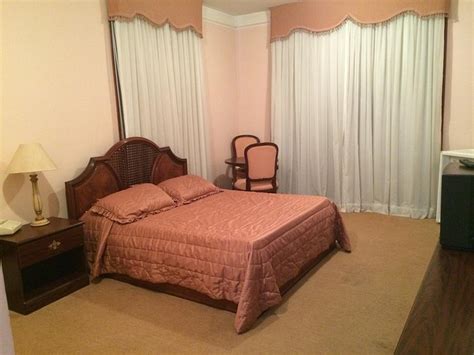 HOTEL CASA DO FOLCLORE (Uberaba, Brazil) - Lodge Reviews & Photos ...