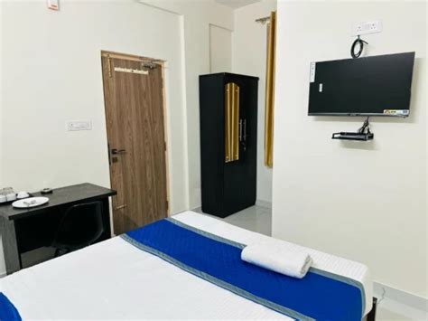 Hotel SM Comforts BTM Layout in Bangalore – Book with Bag2Bag