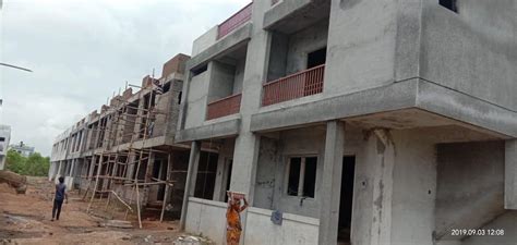 Alif Bunglows Heights | Shops, Flats, Bungalows & Bungalows at Gorva ...
