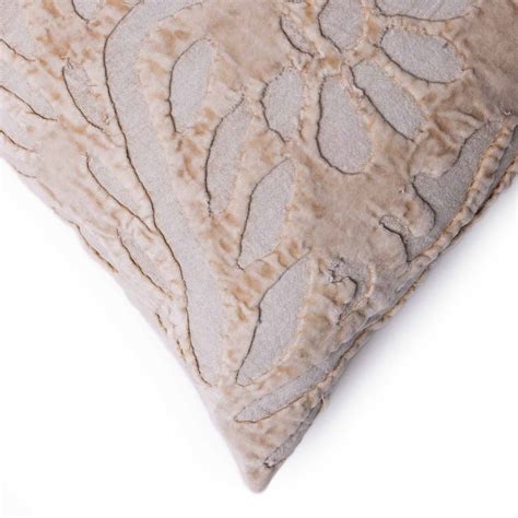 Velvetine Cutwork Velvet Cushion Cover – Obeetee Pvt. Ltd.