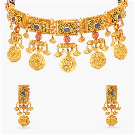 Magnificent Necklace Set with Thappa and Jaali Work