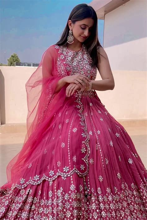 Halter Neck Lehenga Choli With Dupatta - Anavi Kalia's Choice – Aliyana ...