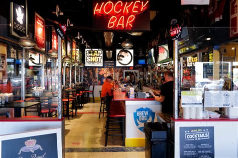 Michigan’s Best Local Eats: Kalamazoo hockey bar goes top shelf with ...