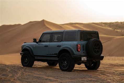 Rent Ford Bronco Blue in Dubai - SUV - Octane.Rent