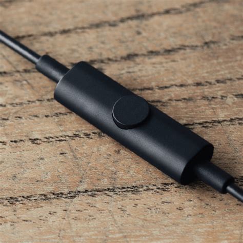 Final Audio E2000C Wired IEM with Mic – Concept Kart