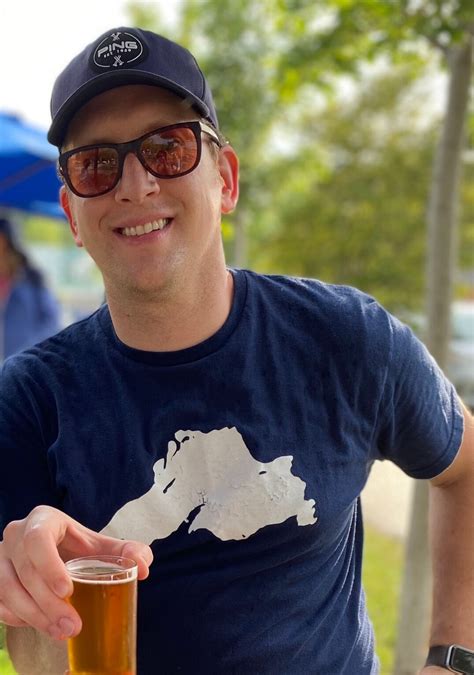 Mike Bare (listed in Progressive Voters Guide)