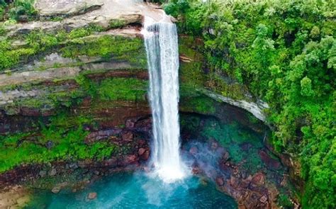 Comprehensive Guide to Visit Phe Phe Falls in Meghalaya (2025)