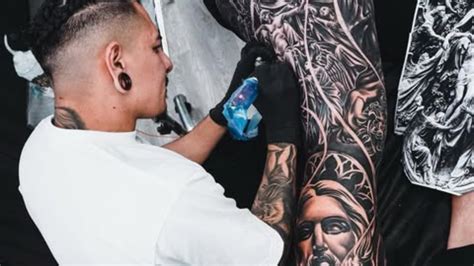 Scar Cover-Up Tattoos: How Ink Can Transform Your Skin