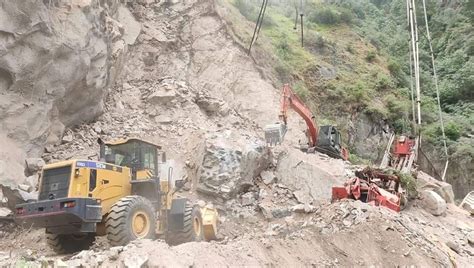 J&K Highway Tunnel Collapse: One Body Recovered THE NEW INDIAN - jk ...