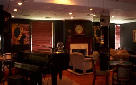 LUNA'S RESTAURANT, Gainesville - Menu, Prices & Restaurant Reviews ...