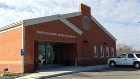 Kentucky State Police conduct shooting investigation in Barren County