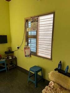 Owner 2 BHK 600 Sq-ft Residential House for Sale in SBM Employees Layout,