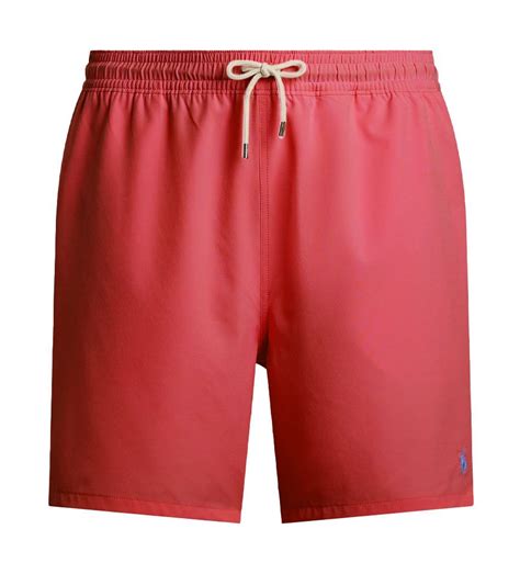 Resortwear that will make you look like you just checked into The White ...