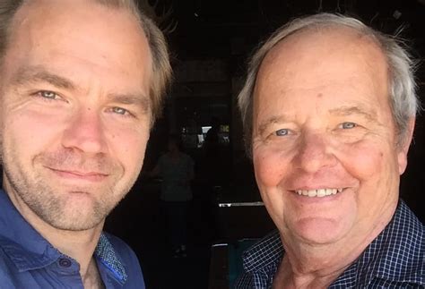 Rustic Name Signs Using Router 的图像结果