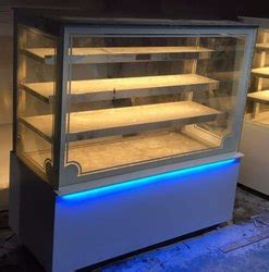 Display Counters - Doom Glass Counter Manufacturer from Kolkata