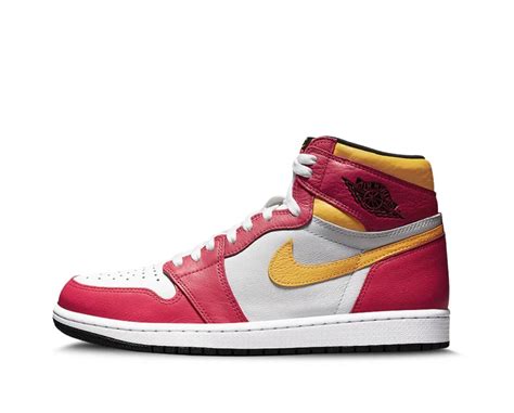 Jordan 1 Retro High OG Light Fusion Red – Sneaker Cafe Mumbai