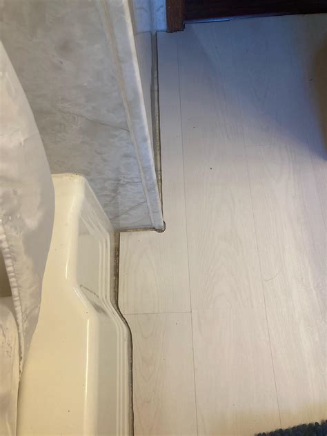 Would anyone walk me through recreating this look with laminate click ...