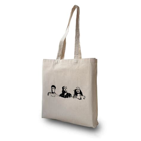 Tote Bags (Zip) – Nukkad Studios