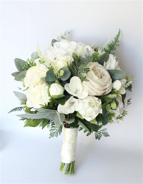Ivory Wedding Flowers Bouquet, White Bridal Flowers, Simple Wedding ...