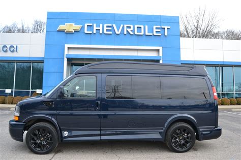 2023 Chevy Express 2500 4X4 - Explorer Limited X-SE VC - Mike Castrucci Conversion Van Land