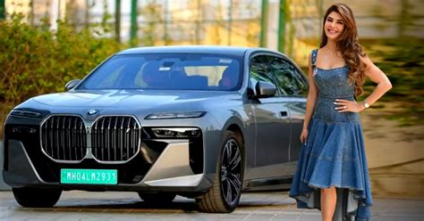 जॅकलीन झाली BMW i7 Electric Sedan ची मालकीण; कार संदर्भातील सविस्तर ...