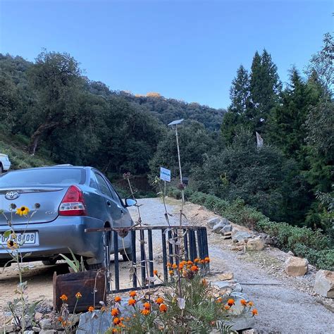 HOTEL TAJ HIMALAYA (Khirsu) - Hostel Reviews, Photos, Rate Comparison ...