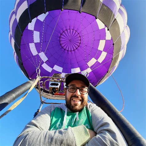 WatchMeFly | Pilot Profile - Fábio Miquelasso