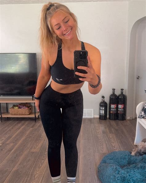 Britney friesen (@britney.wellness) • Instagram photos and videos