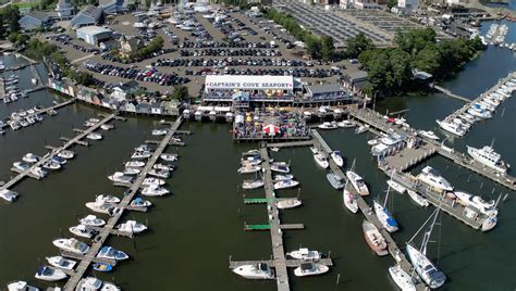 Live music and events — Captain's Cove Seaport