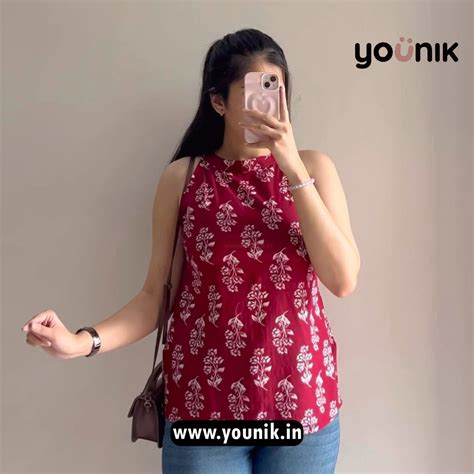 Antique Maroon Sleeveless Halter Neck Floral Printed Short Kurti – YOUNIK