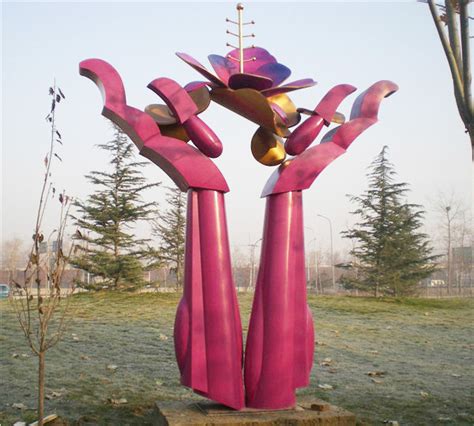 不锈钢艺术雕塑 - 贵州石明石景观工程有限公司