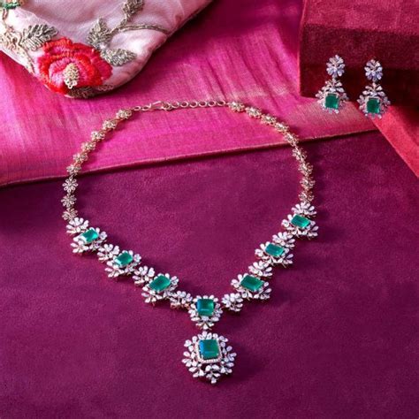 Buy Elegant Diamond and Emerald Necklace Set CNS23A15-D324X0B Online at ...