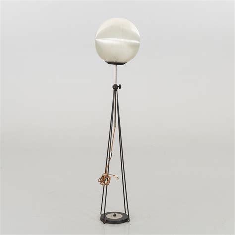 A FLOOR LAMP FROM THE 1960'S. - Bukowskis