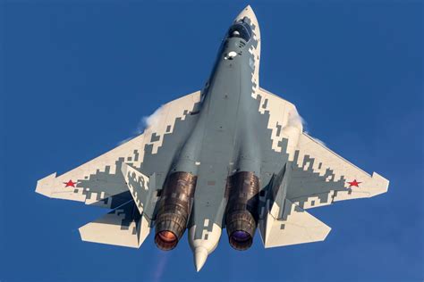 Sukhoi entregó dos Su-57 Felon a la Fuerza Aérea Rusa - Noticias de Israel