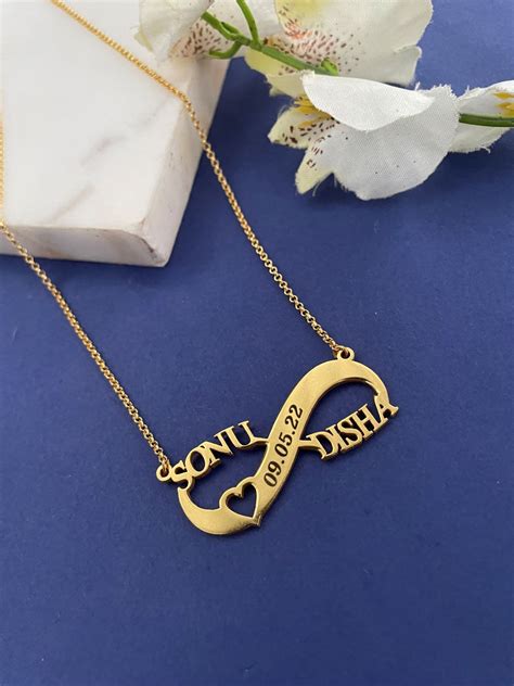Custom Infinity Short Mangalsutra Name Necklace with Wedding Date ...