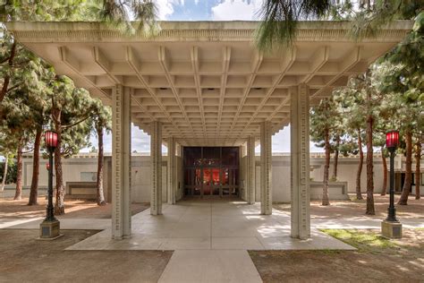 Barnsdall Art Park Foundation