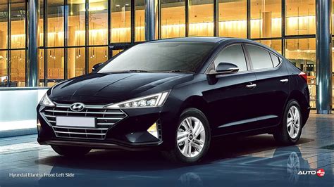 Hyundai Elantra Price On-Road Ex-Showroom - Jan 2026, Reviews, Photos ...