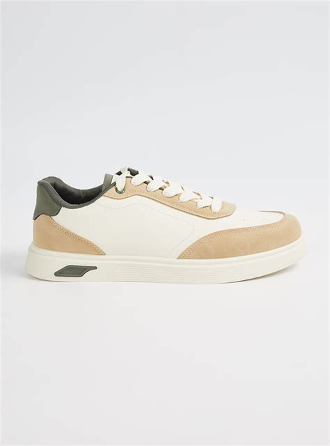 Buy Men Colourblocked Sneakers Online at just Rs. 799.0 - 1000016410634 ...