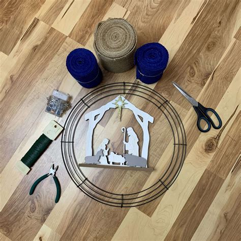 Nativity Wreath DIY 的图像结果