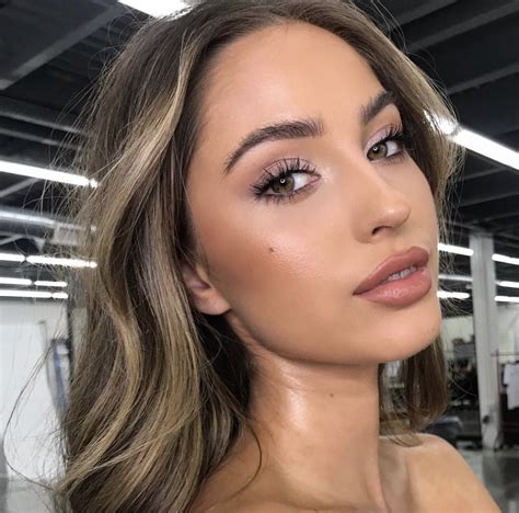 natural glam makeup