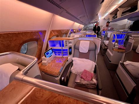 Emirates Airlines Business Class 的图像结果