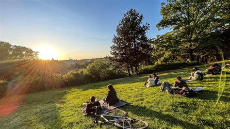 Wetter in Berlin heute & morgen: Sonniges Wochenende, dann wird es ...
