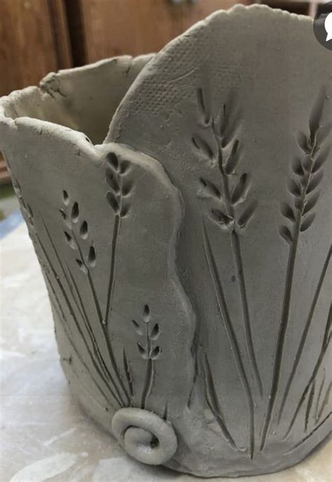 slab building clay class, 69 center street keyser , 25 March 2024 ...