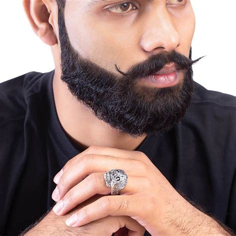 Devil Collection Satan Ring – VOYLLA