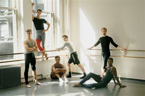 Male Ballet Dancing 的图像结果