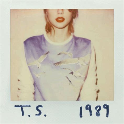 Taylor Swift Unveils Official Tracklist for '1989' Album