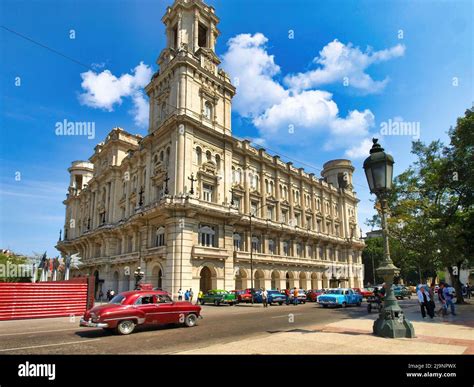 The beautiful and colorful capital of Cuba, Havana, one of the most popular tourist destinations ...